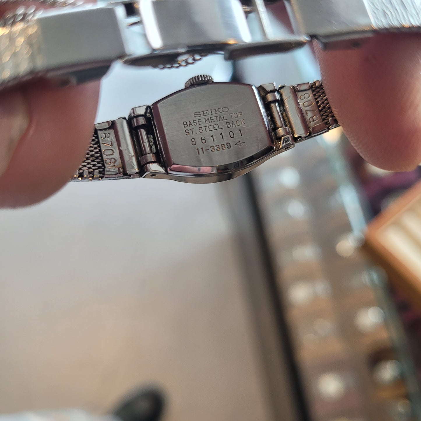 SEIKO manual-wind Watch