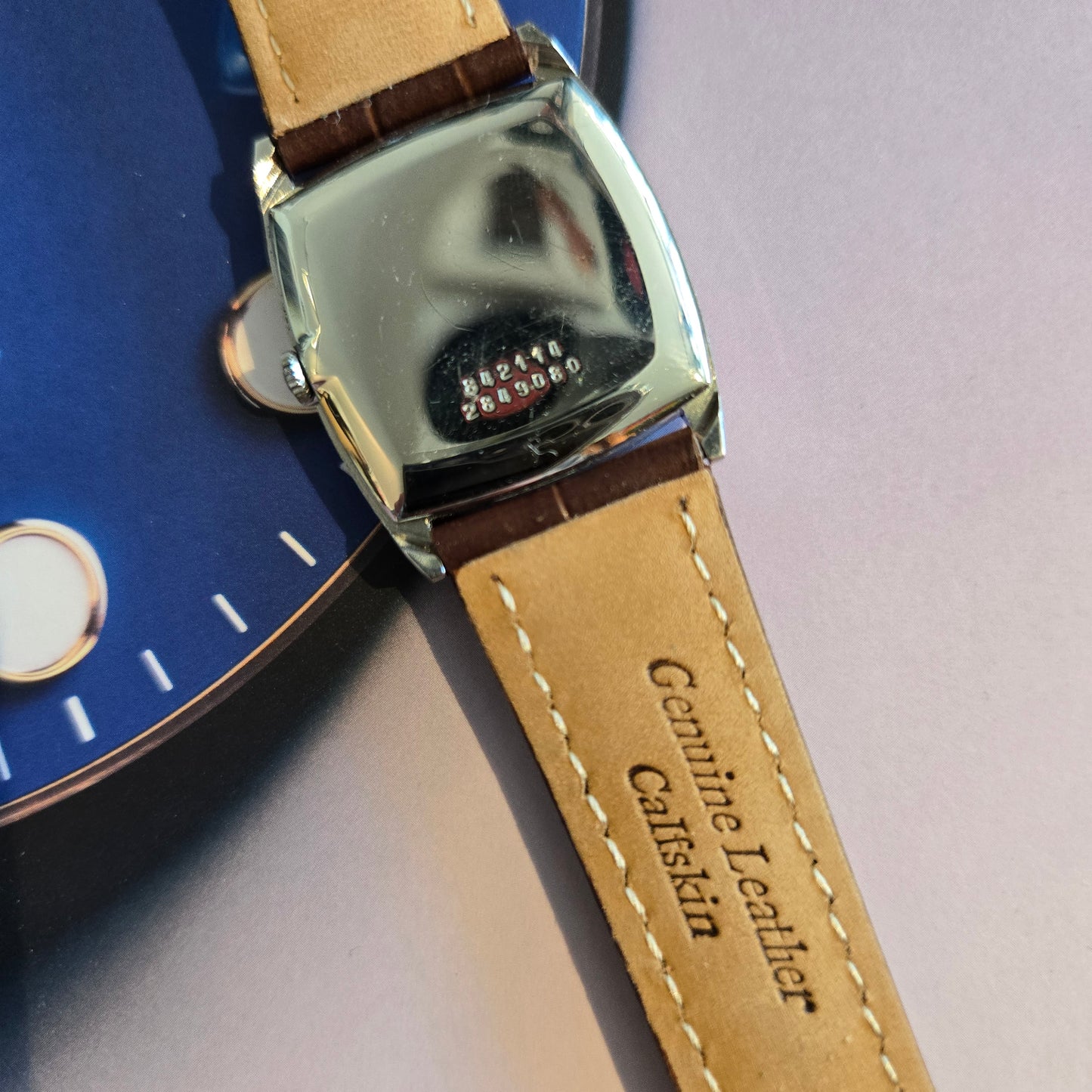 <UNIVERSAL GENEVE> 1960'S Manual-Wind Mechanical Watch
