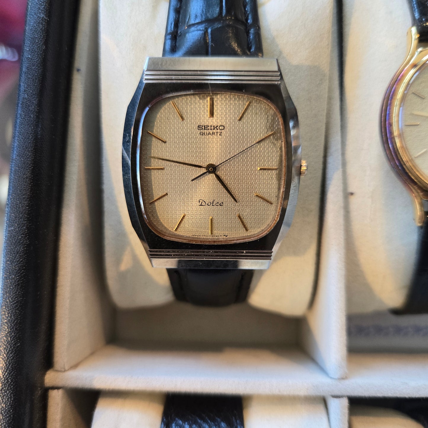 <SEIKO> Dolce Textured dial Tungsten Carbide Quartz watch
