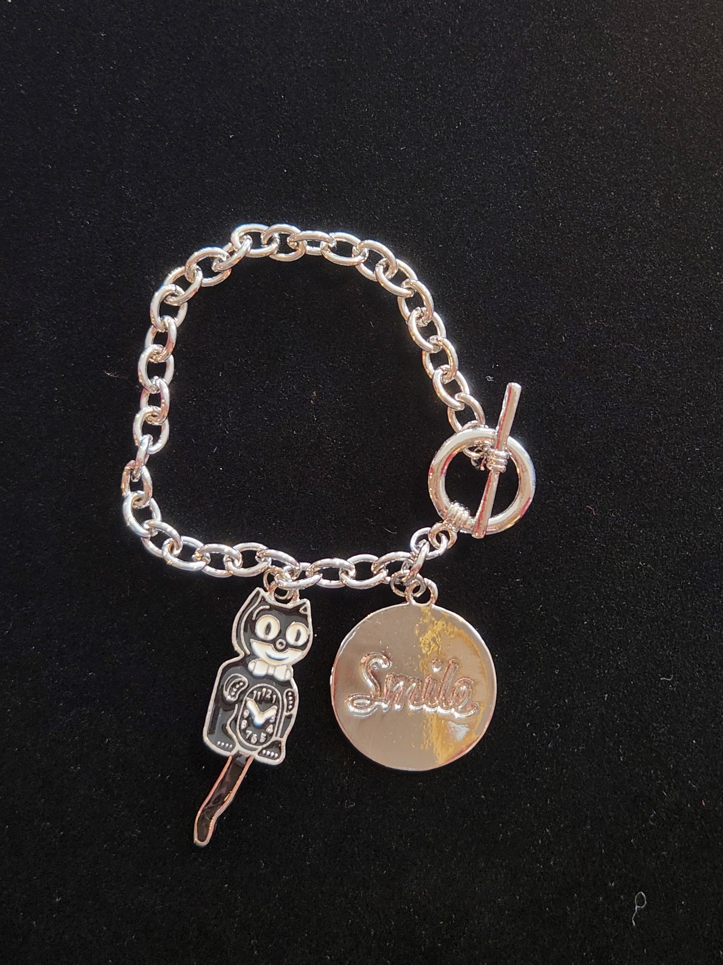 KIT-CAT CHARM BRACELET