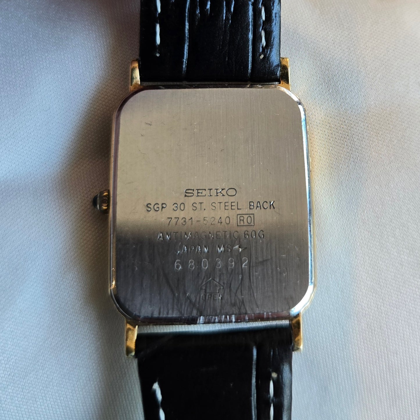 <SEIKO> Dolce quartz watch