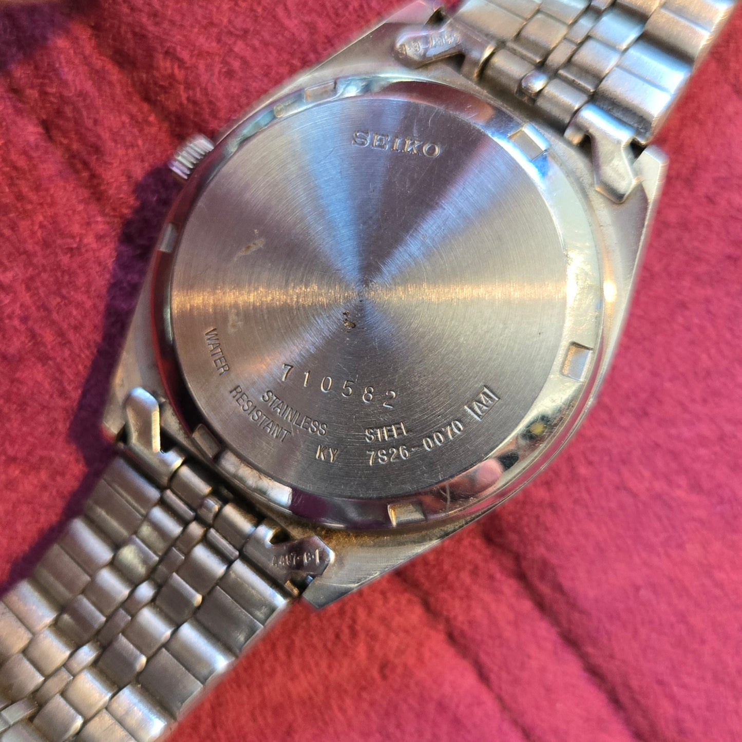 <SEIKO> 5 LUME GLOW-IN-THE-DARK Automatic