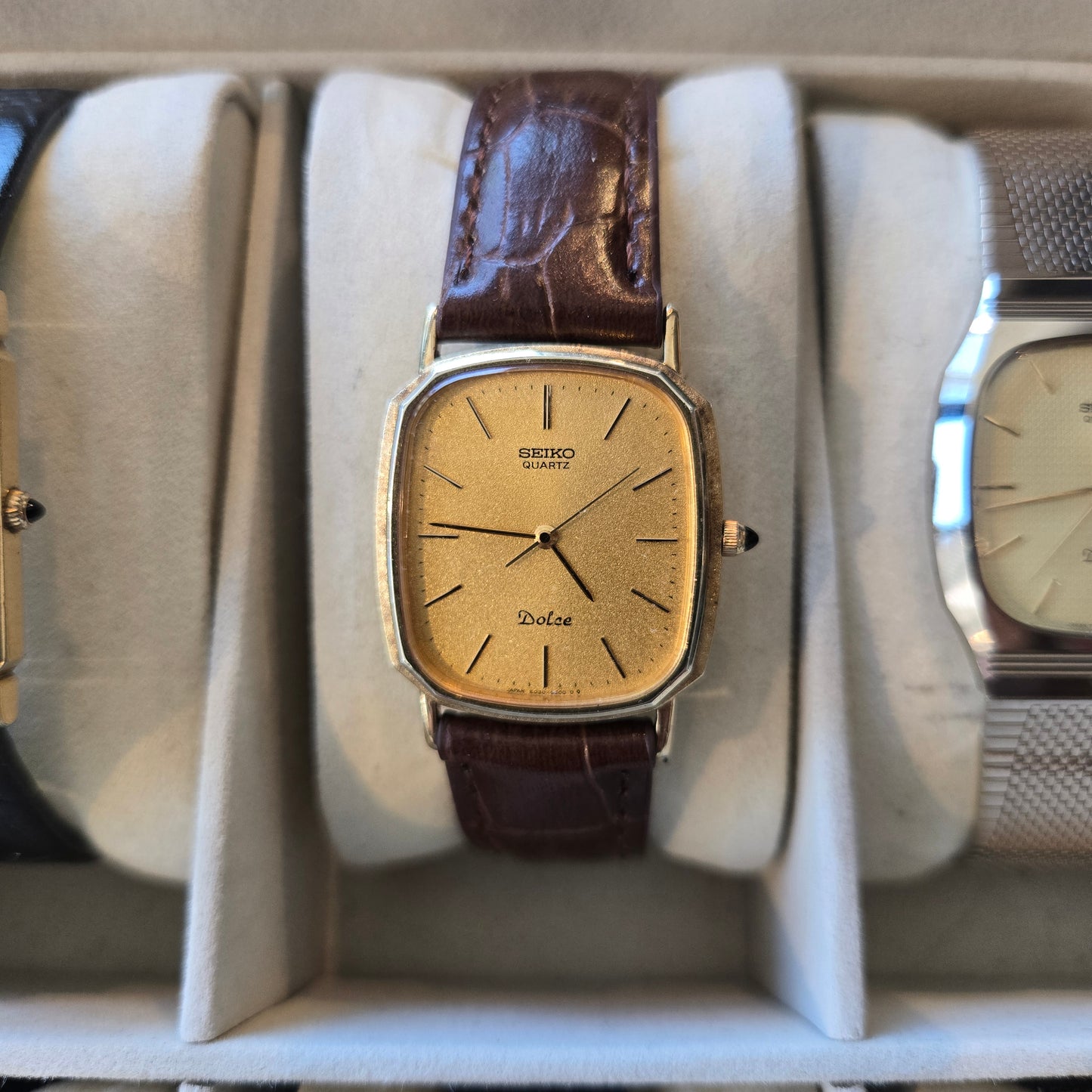 <SEIKO> Dolce quartz watch