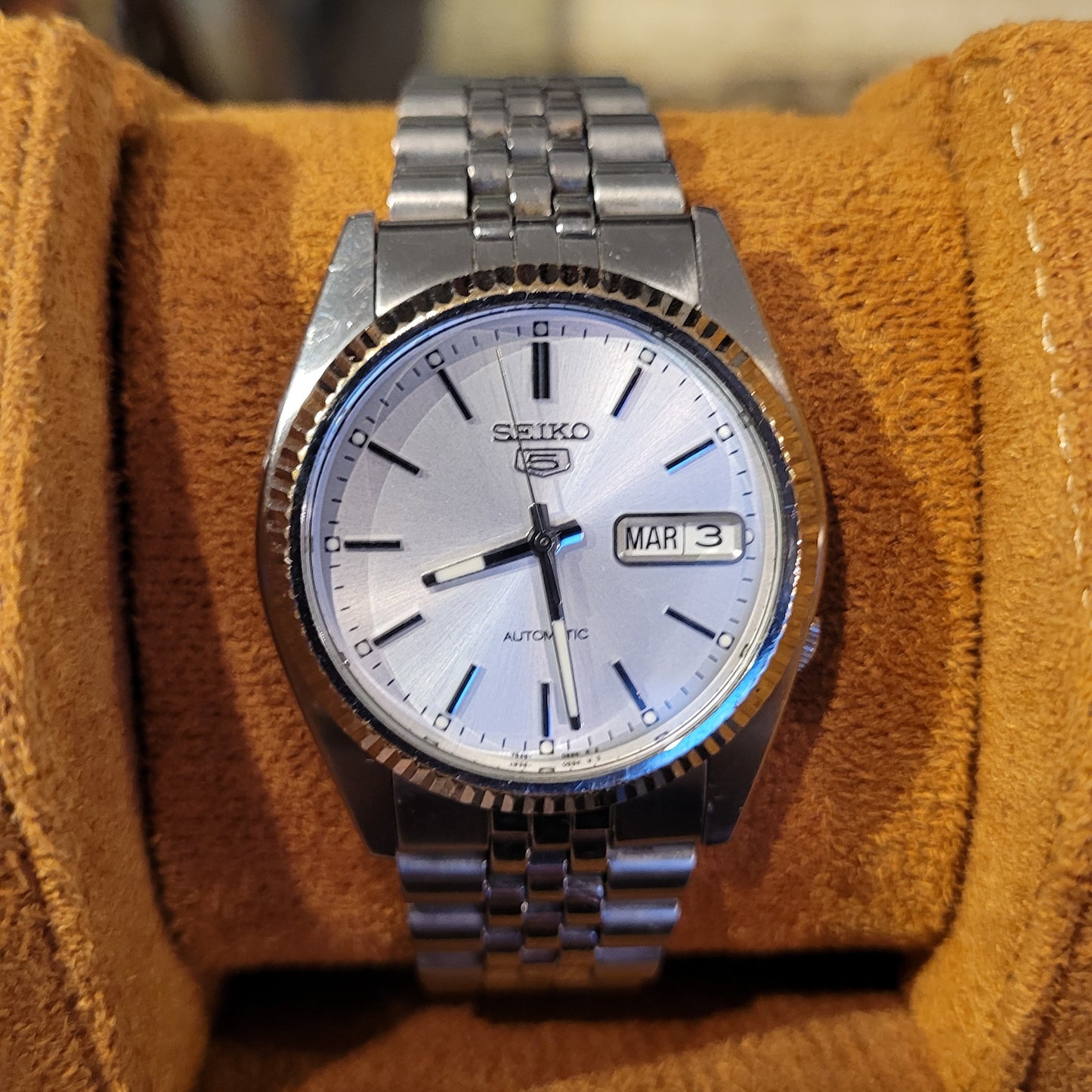<SEIKO> 5 DAY-DATE w/ Fluted Bezel & Jubilee s.031417