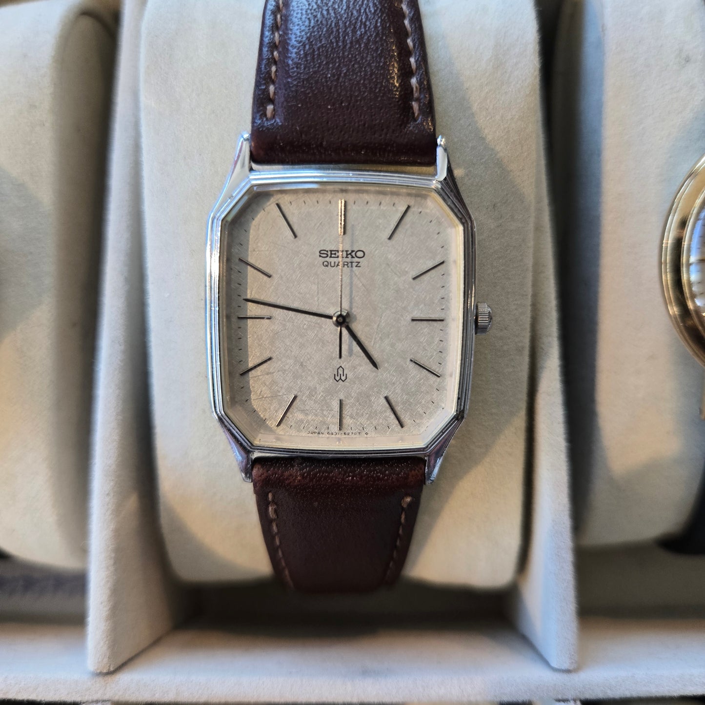 <SEIKO> SNOWFLAKE Quartz watch