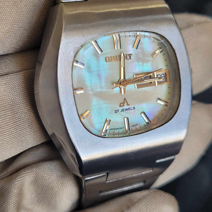 <ORIENT> Vintage 70's Automatic Watch 27 Jewels w/ White Mother of Pearl Dial