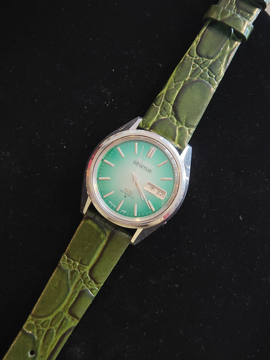 SEIKO 5 3N3555