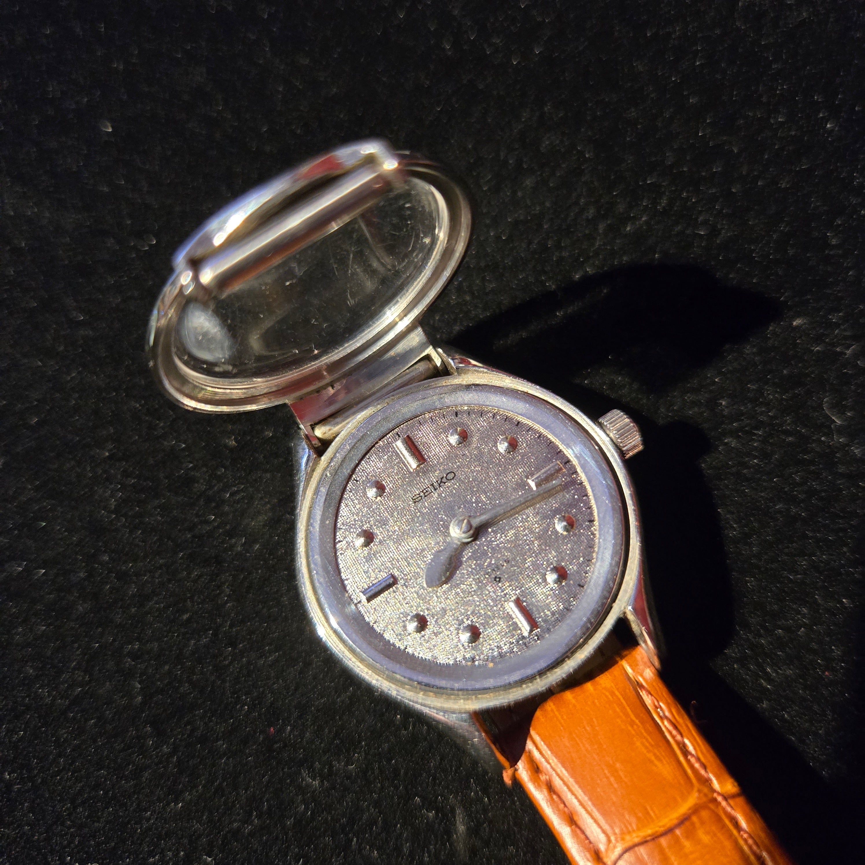 True Vintage Watches – Fort York Metal Co.