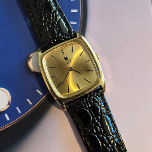 <UNIVERSAL GENEVE> 1960'S Manual-Wind Mechanical Watch