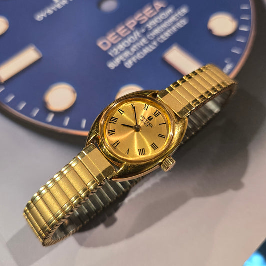 <UNIVERSAL GENEVE> 1960's 22mm Mechanical Watch