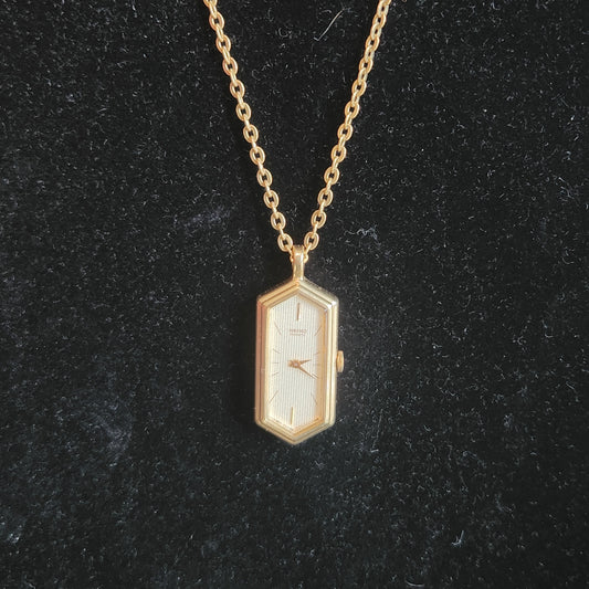 SEIKO QUARTZ NECKLACE GOLD