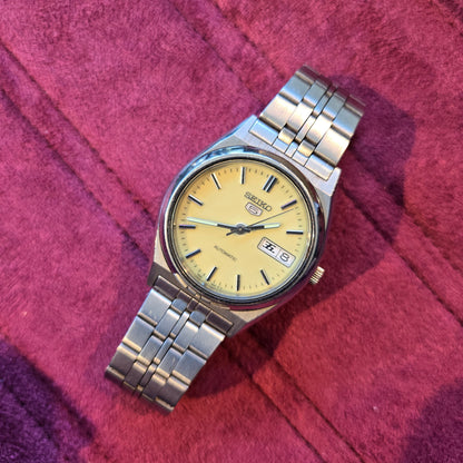 <SEIKO> 5 LUME GLOW-IN-THE-DARK Automatic