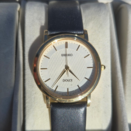 <SEIKO> DOLCE quartz watch