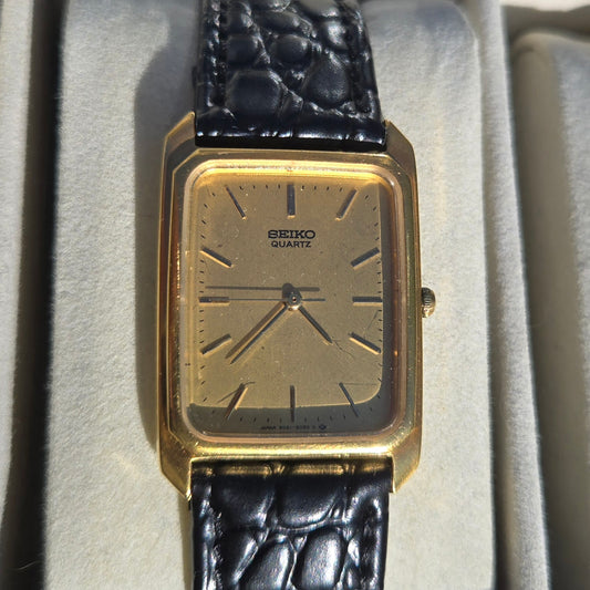<SEIKO> SGP Quartz watch