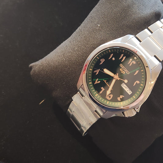 SEIKO 5 ARABIC DIAL #585231
