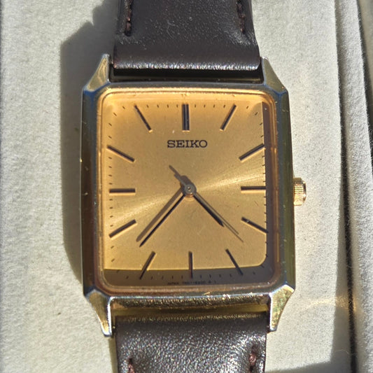 <SEIKO> SPIRIT Quartz watch