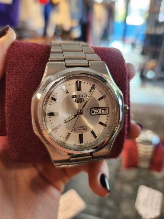 SEIKO 5