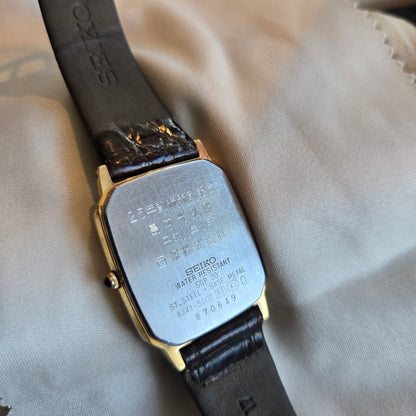 <SEIKO> DOLCE quartz watch