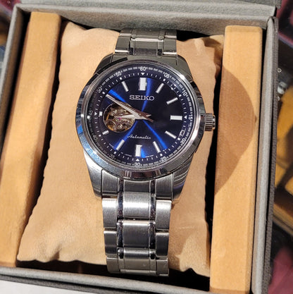 SEIKO 4R36 "Open Heart" s.330578